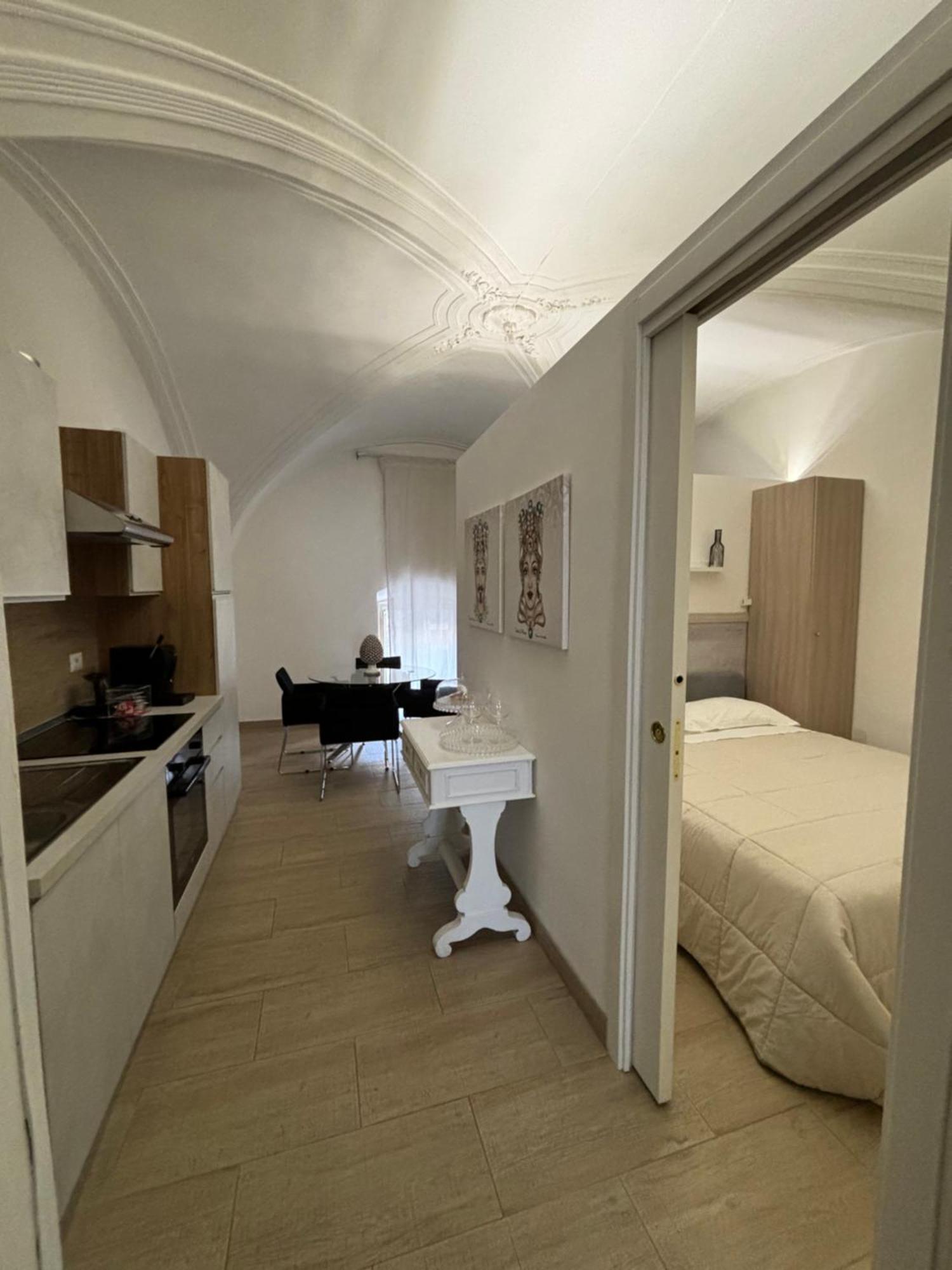 Suite 241 CTA Exterior foto